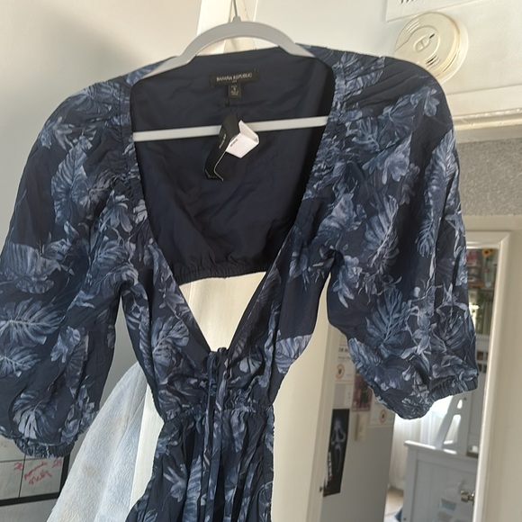 Banana Republic midi dress - Picture 2 of 4